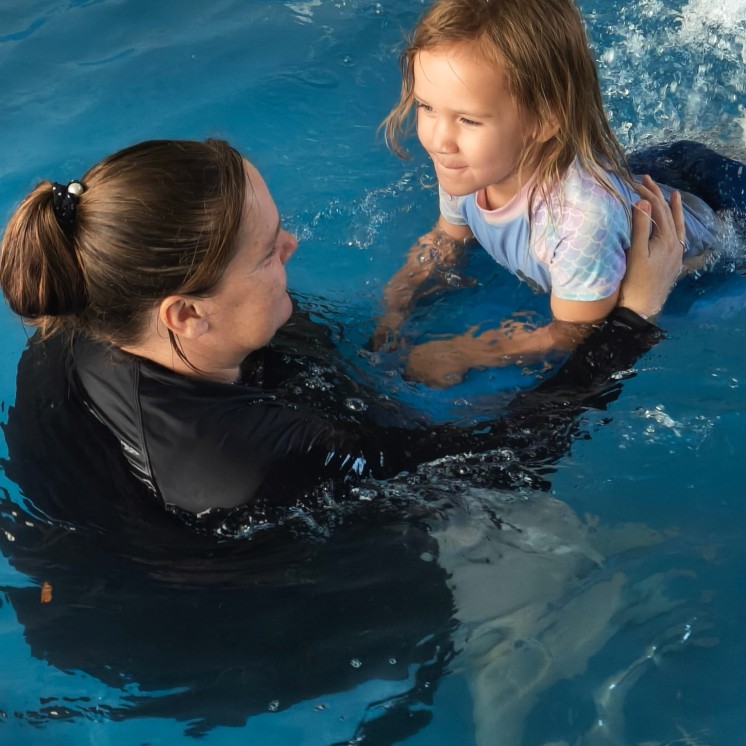 Busy Bees Cambridge swimming at centre swimming pool for physical development and water confidence