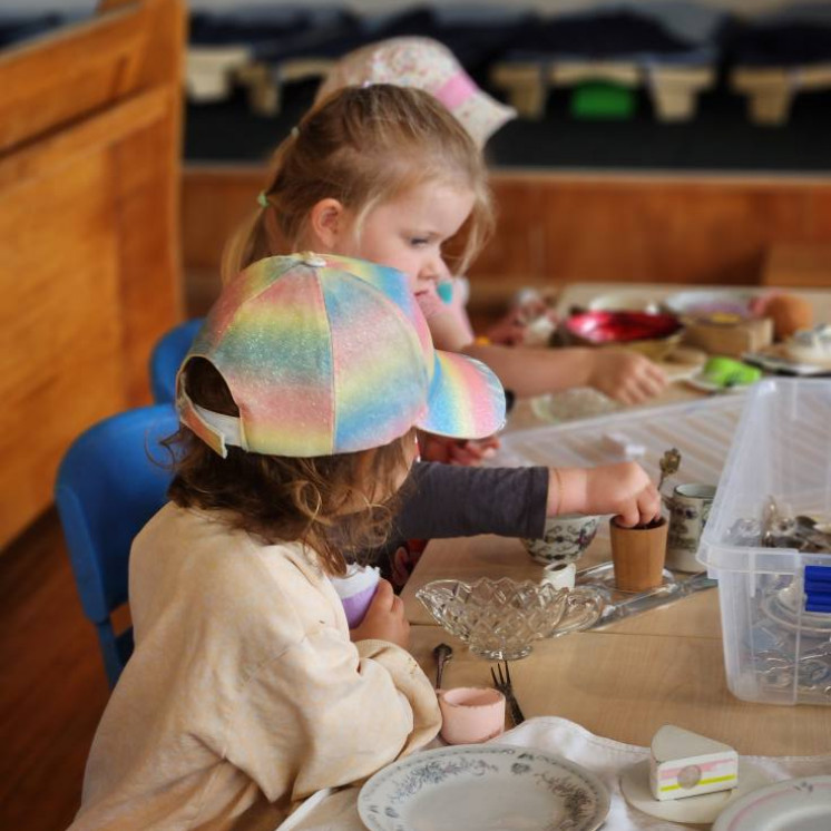 Busy Bees Gladstone Road kindergarten friendships