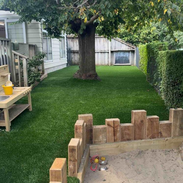 Busy Bees Onehunga - Outdoor playground