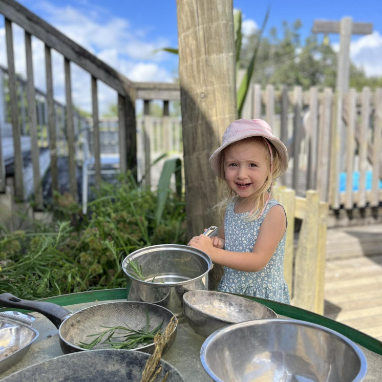Outdoor Kitchen - Busy Bees Silverdale 