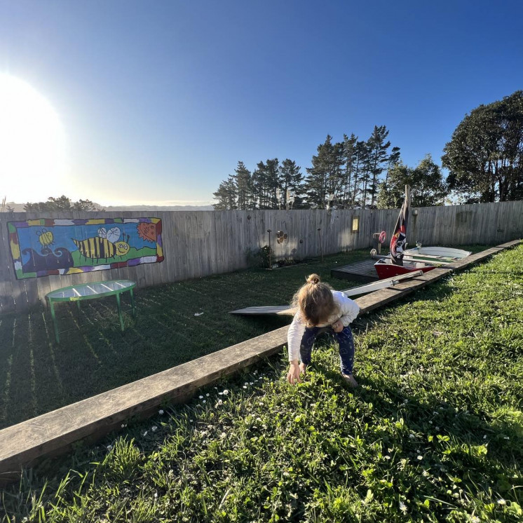 Outdoor backyard at Busy Bees Silverdale 