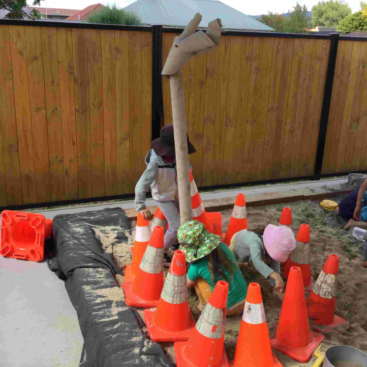 Real word construction play at Busy Bees Whakatau