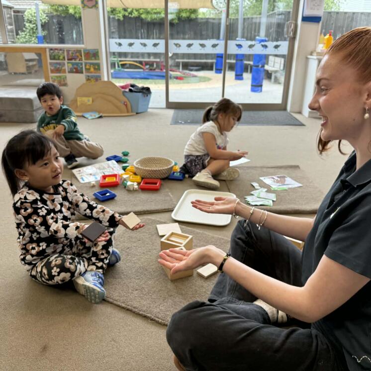 Strong teacher realationships with children at Harewood Road Montessori by Busy Bees